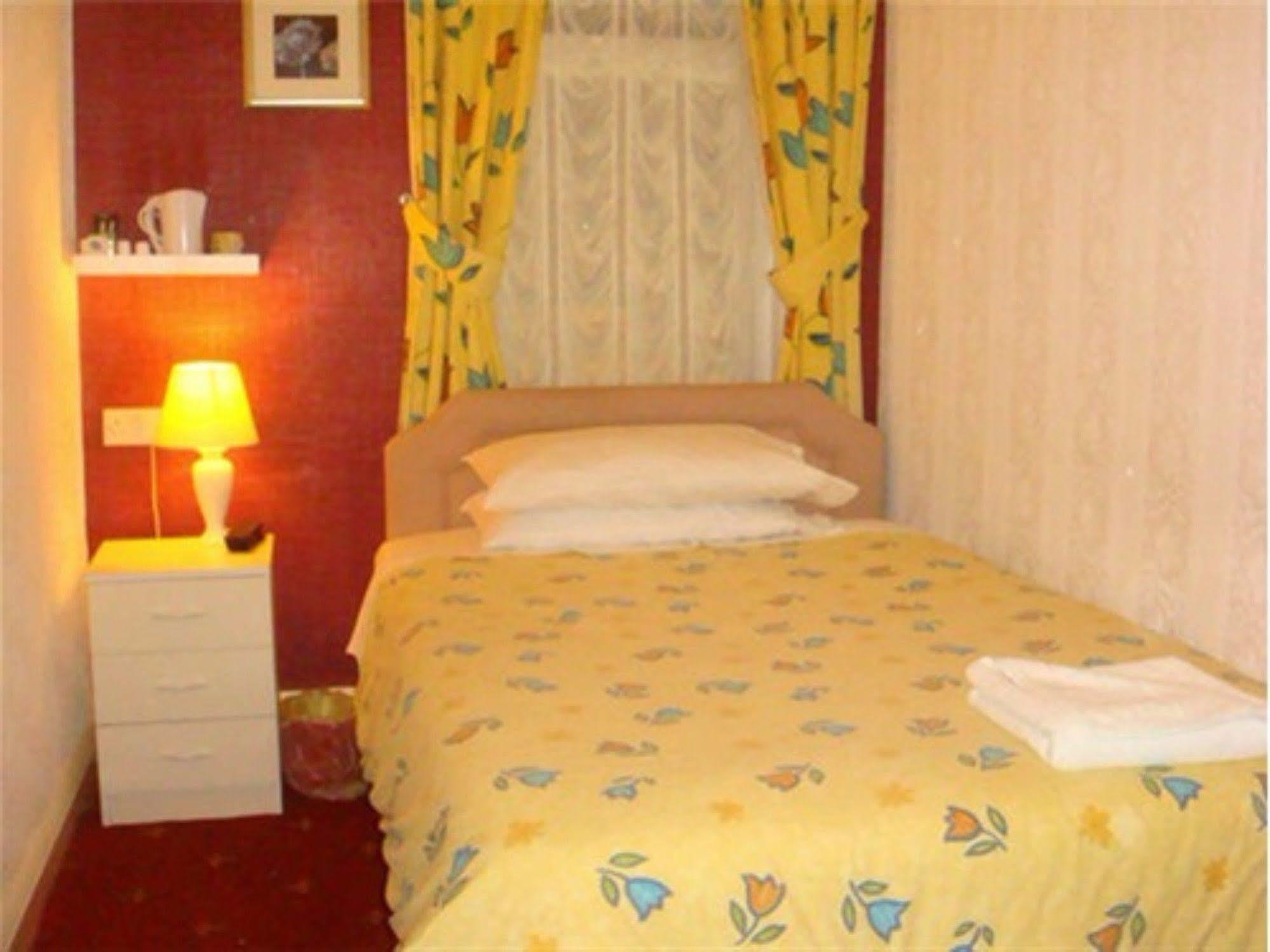 Holmeleigh Hotel Blackpool Eksteriør bilde